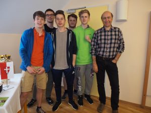Siegerfoto: Philipp Raeke, Georg Zeiler, Admir Mesanovic, Robert Rauchlahner, Niklas Zechner, Karl-Heinz Schein (v.l.n.r.)